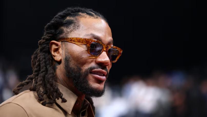 b体育app-为庆祝罗斯退役公牛球衣，Adidas将复刻Rose 1球鞋，售价130美元