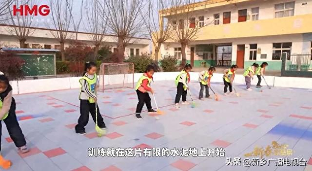 b体育下载-全国冠军!唯一乡村队!来自新乡……|曲棍球|黄河滩区|冰球|米兰冬奥会|球杆_新浪体育_新浪新闻